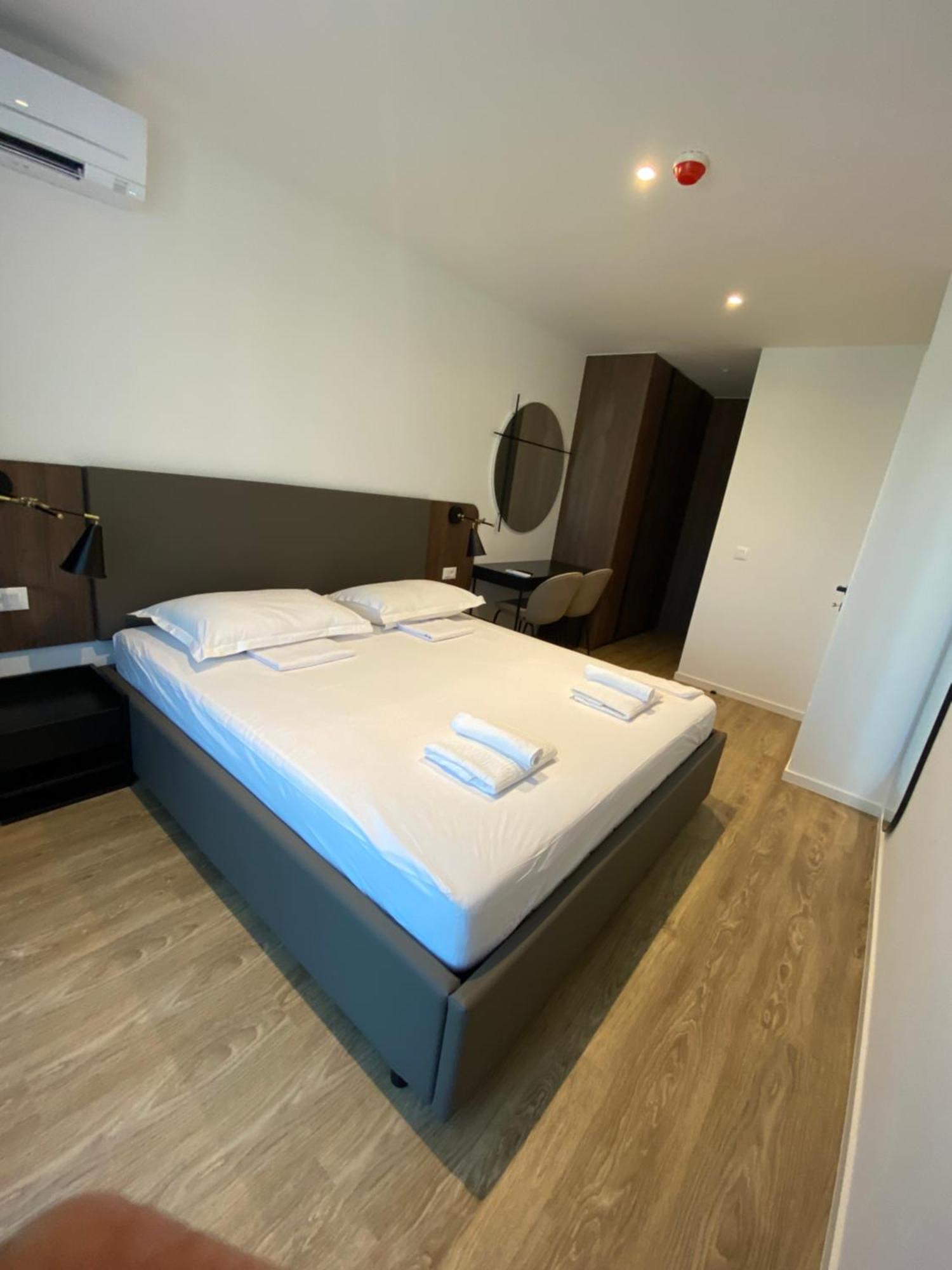 ماكارسكا Aparthotel Amfora Katy المظهر الخارجي الصورة